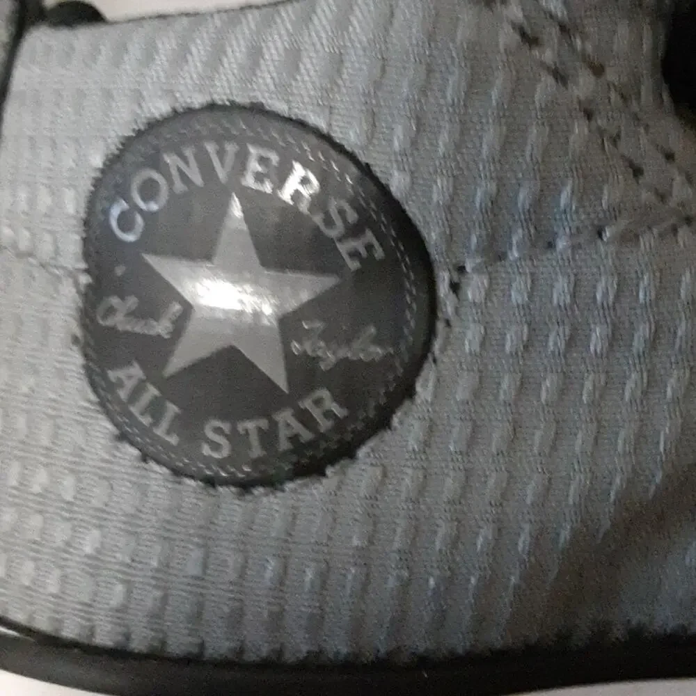 Converse All Star Chuck Taylors no tie high tops 6